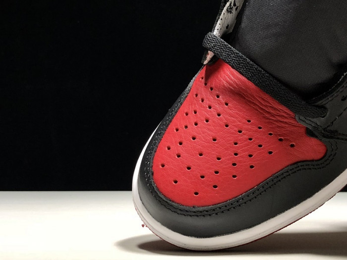 air jordan 1 retro high og banned bred black red  555088 001