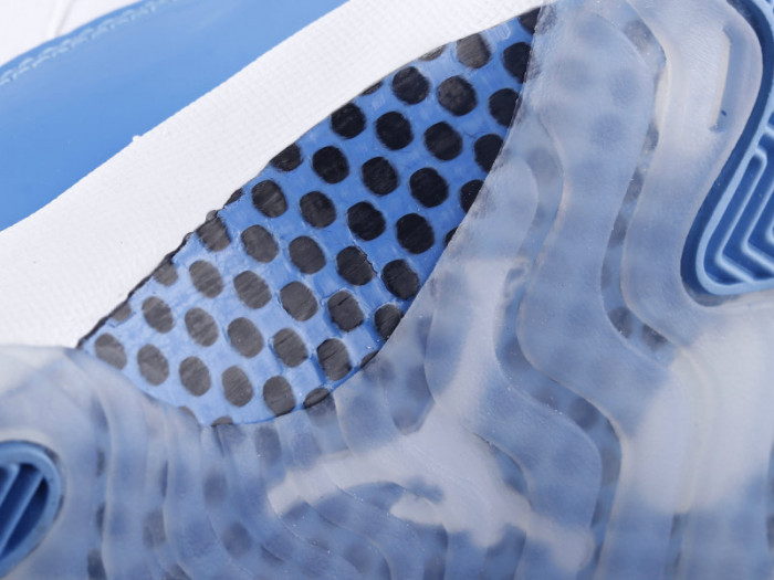 jordan 11 retro low university blue (gs)  528896-106