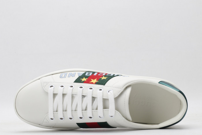 G*u*i ace embroidered low-top sneaker 603693 0fi10 9069