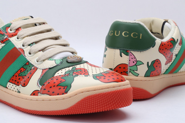 G*u*i ace embroidered low-top sneaker
