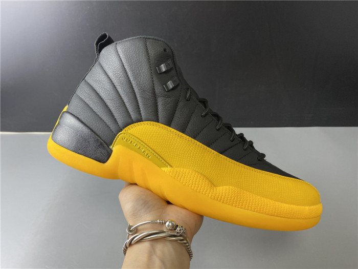 air jordan 12 retro black university gold 130690-070