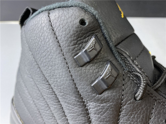 air jordan 12 retro black university gold 130690-070
