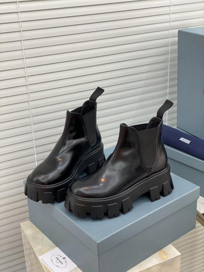 pra_da boots