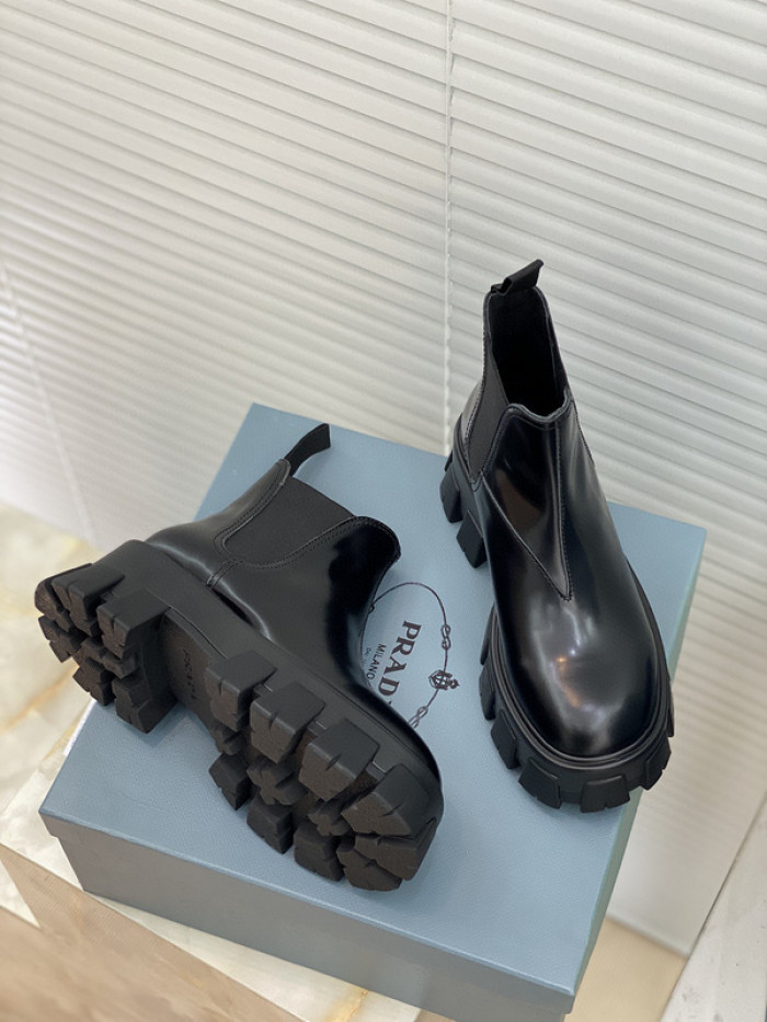 pra_da boots