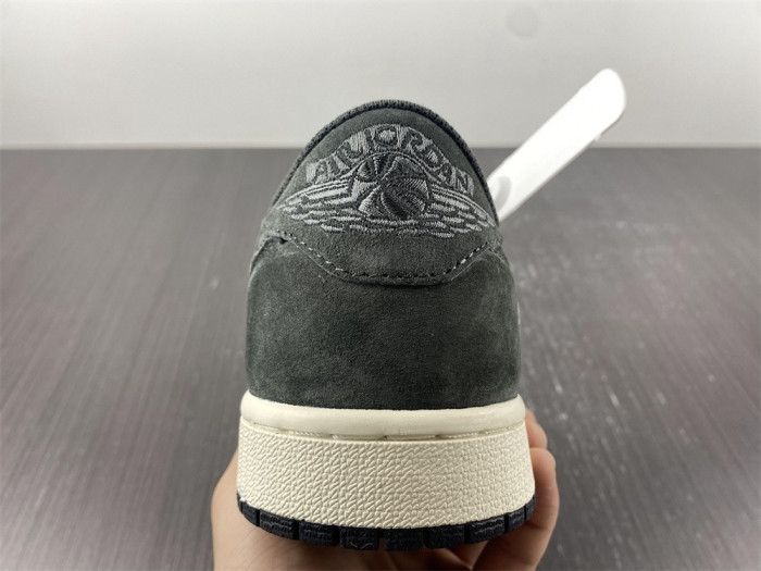 travis scott x air jordan 1 low dm7866-001