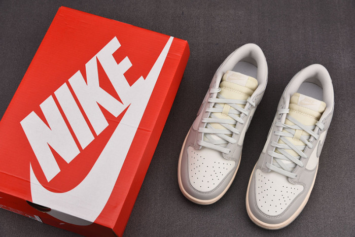 wmns dunk low 