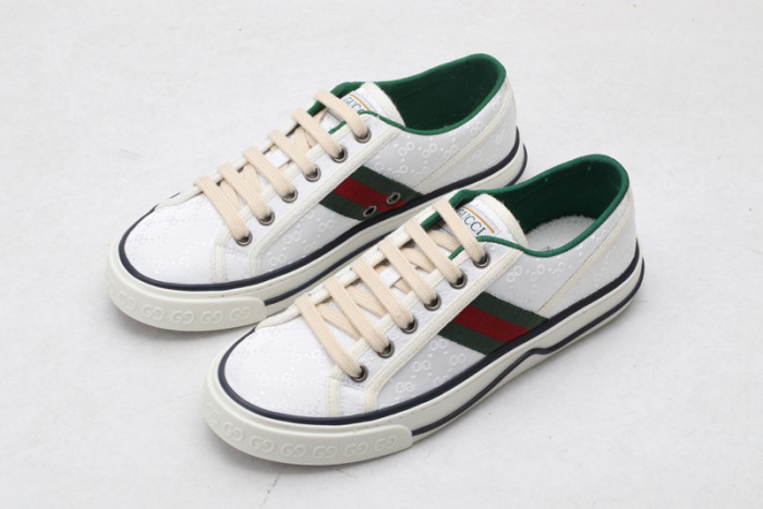 G*u*i  sneaker