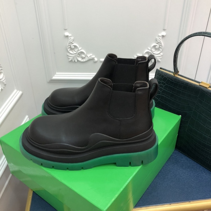 Bo*te*ga ve*ne*ta boots