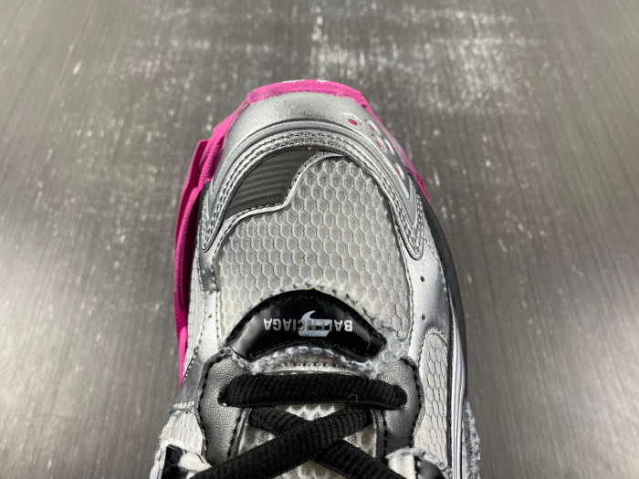 Ba*len*cia*ga -runner