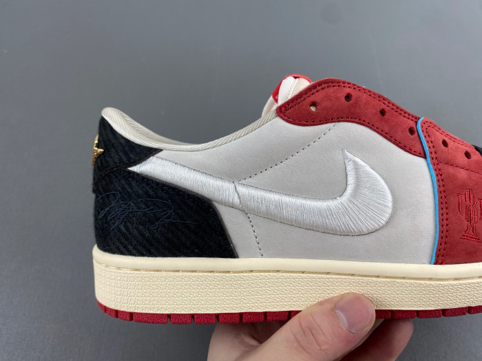 trophy room x air jordan 1 low og "home" hv6157-100