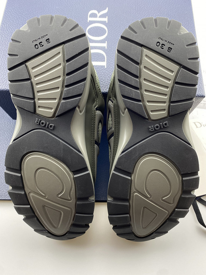 b30 sneaker