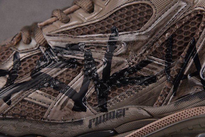 Ba*len*cia*ga -runner