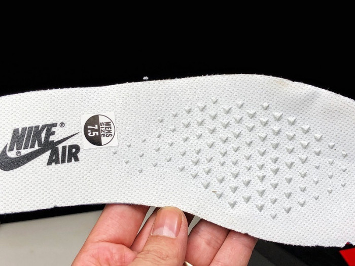 air jordan 1 retro high ofw white  aq0818-100