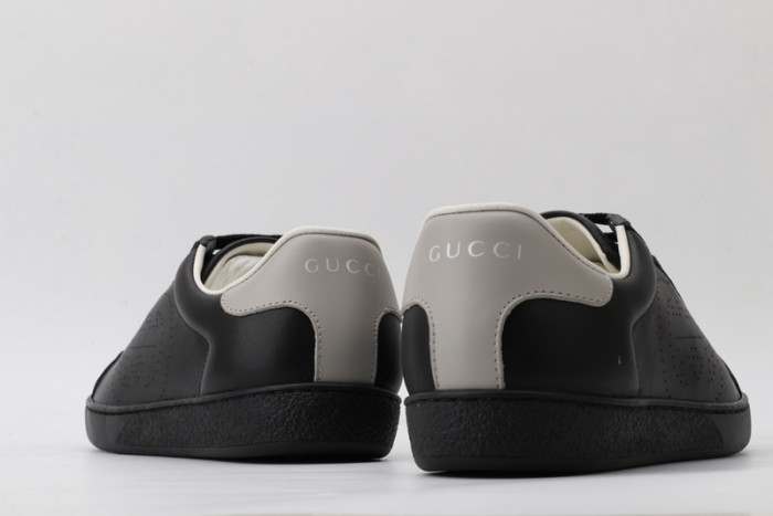 G*u*i ace embroidered low-top sneaker 431942a38g09064