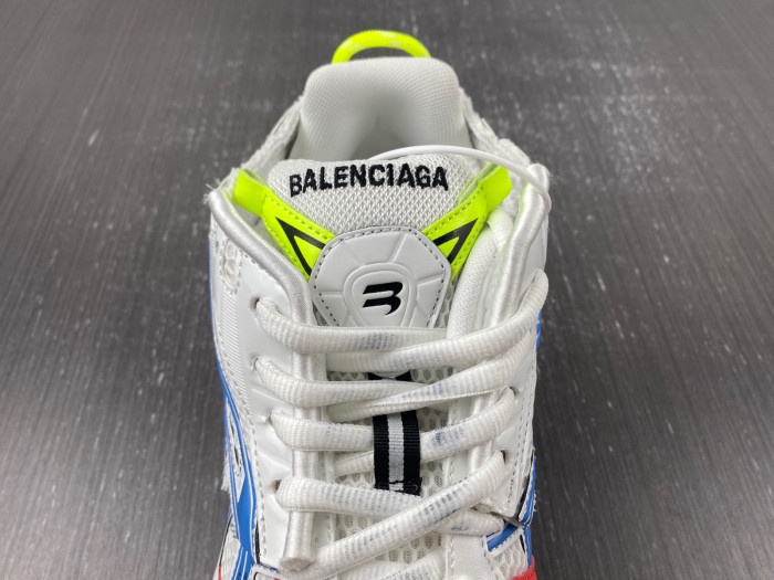Ba*len*cia*ga -runner