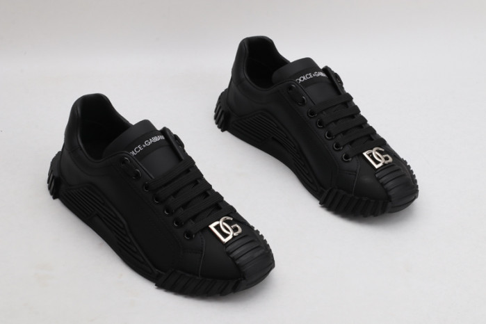 d&g sneakers