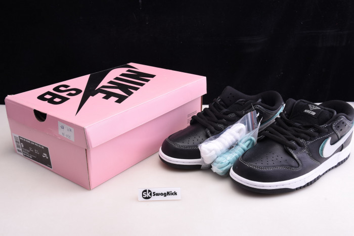 nike sb dunk low Di*m*nd s*pply co black Di*m*nd bv1310-001
