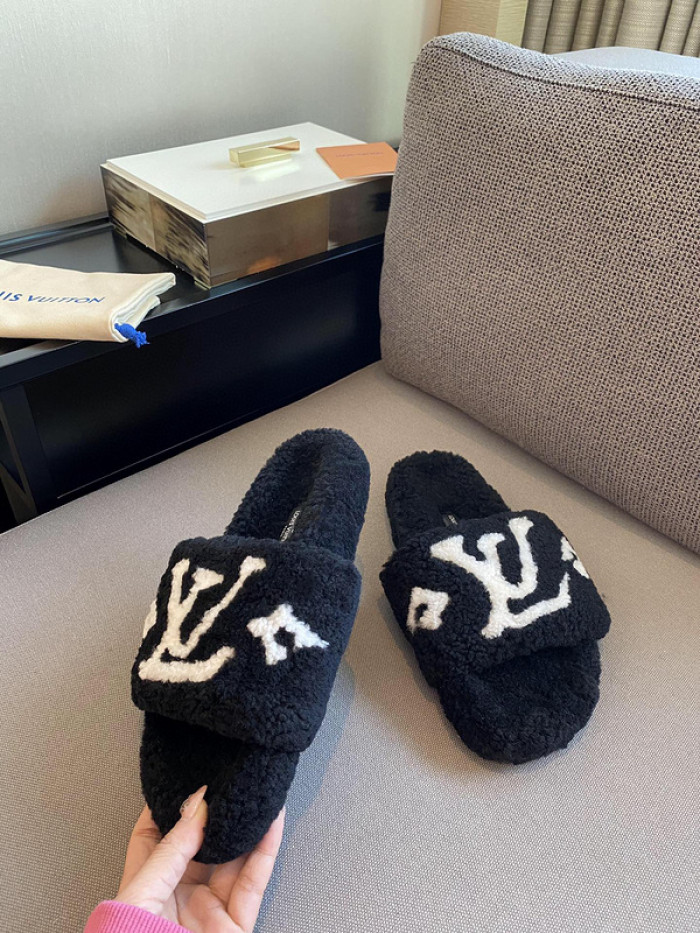 loui vuitto slippers