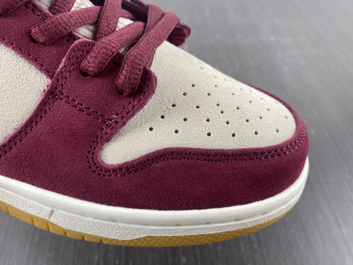 nike sb dunk low skate like a girl dx4589-600
