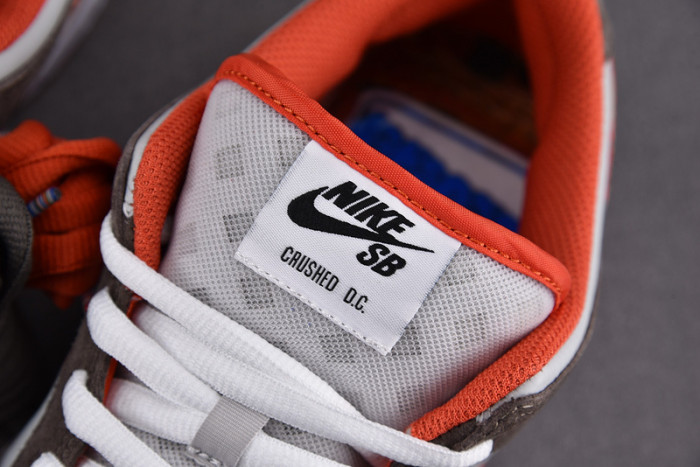 crushed dc nike sb dunk low dh7782-001