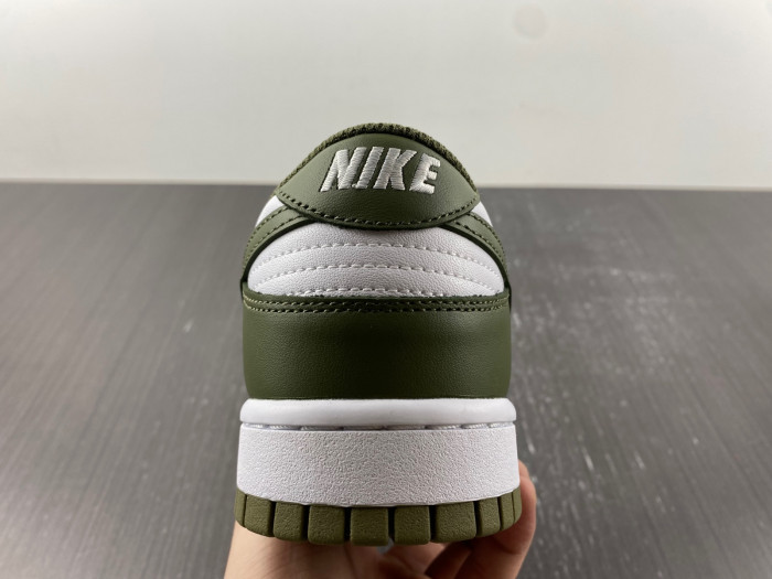 nike dunk low medium olive  - dd1503-120