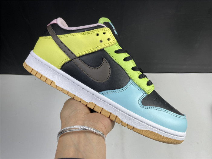nike dunk low free.99 dh0952-100