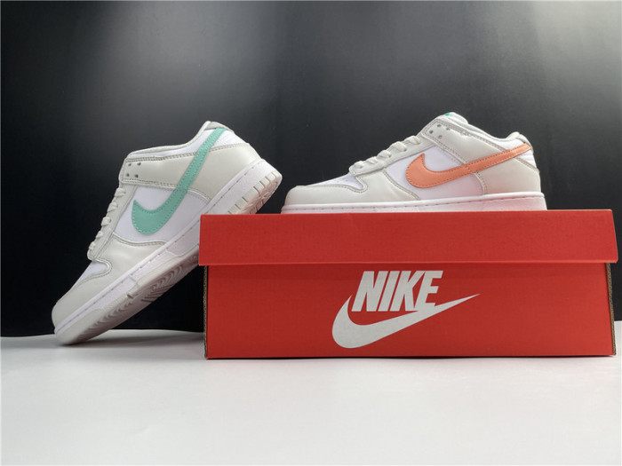 nike dunk low gs tropical twist cw1590-101