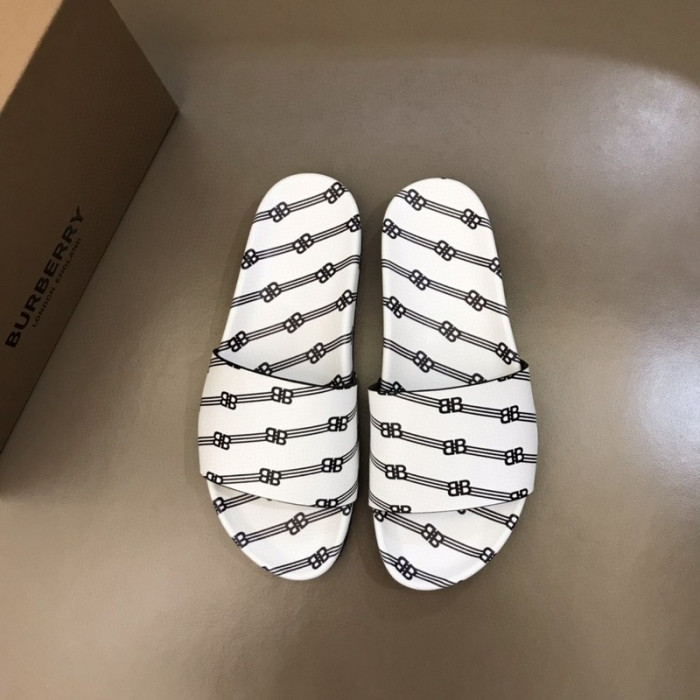 bur_berry slippers