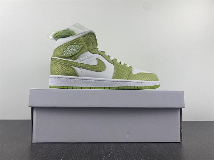 jordan 1 mid green python (w) - dv2959-113