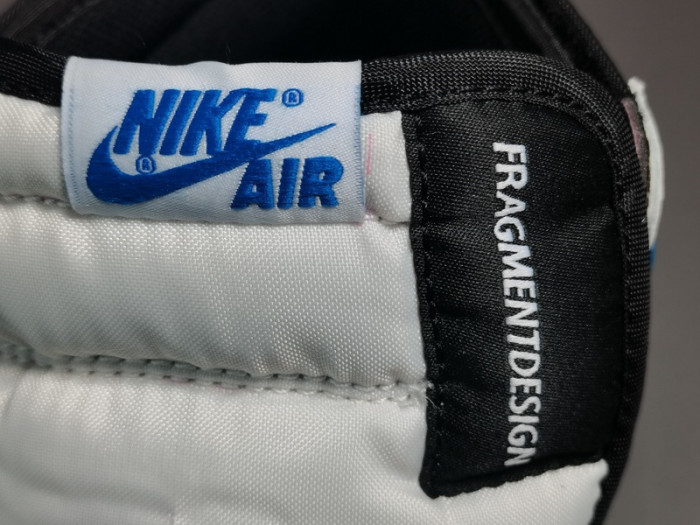 travis scott x fragment x air jordan 1 high og sp military blue dh3227-105 (with updated box)