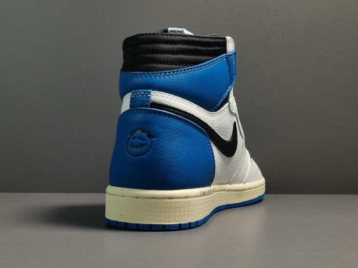 travis scott x fragment x air jordan 1 high og sp military blue dh3227-105 (with updated box)