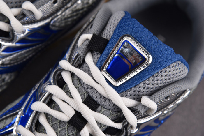 Bo*te*ga ve*ne*ta sneakers