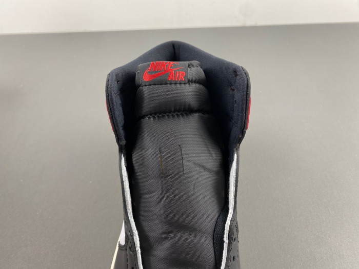 air jordan 1 high og black toe reimagined dz5485-106