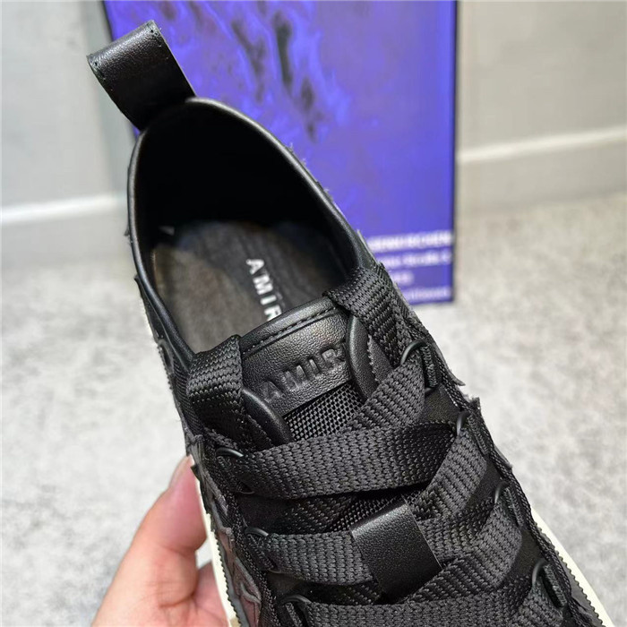 a*iri low sneakers