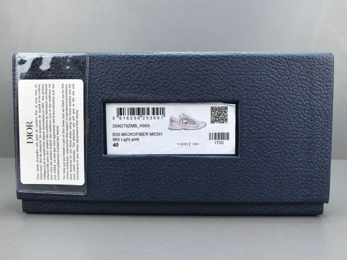 b30 sneaker