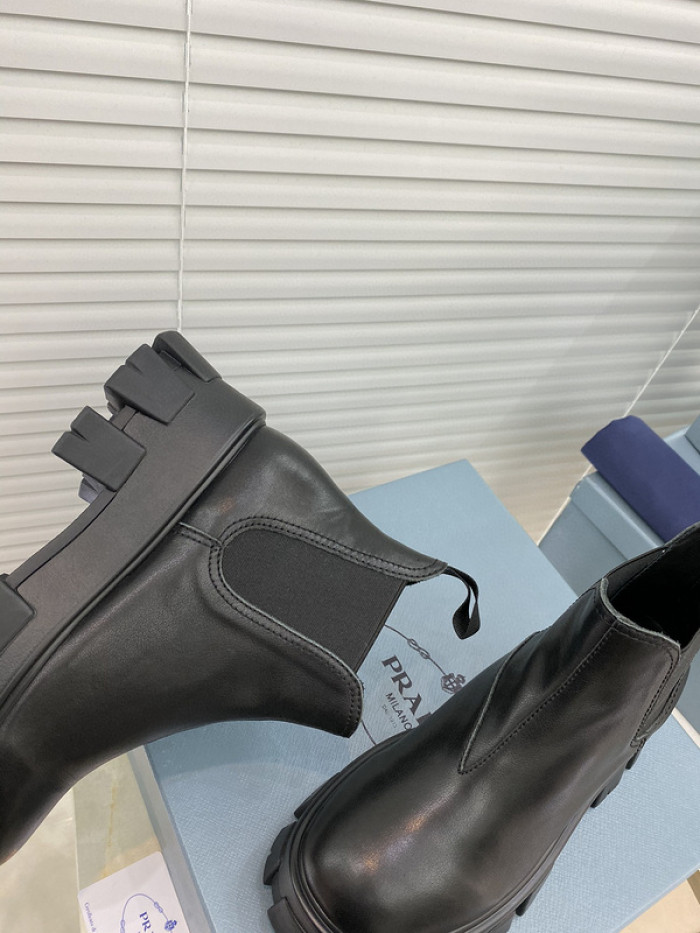 pra_da boots