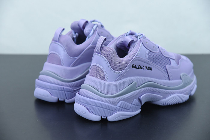 blcg sneaker triple.s.