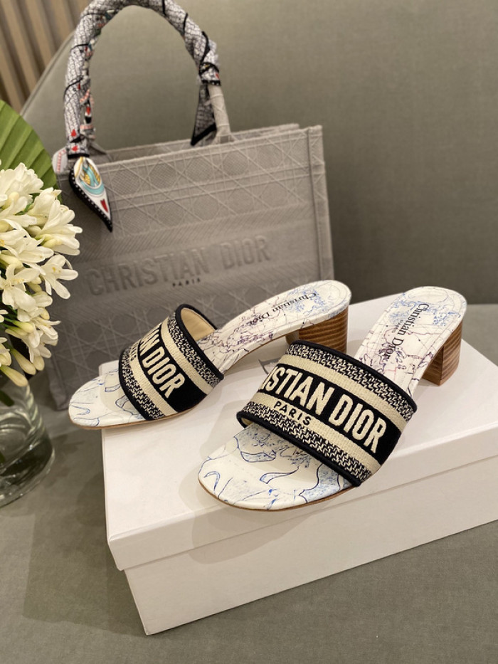 Ch**an di0r heel sandals