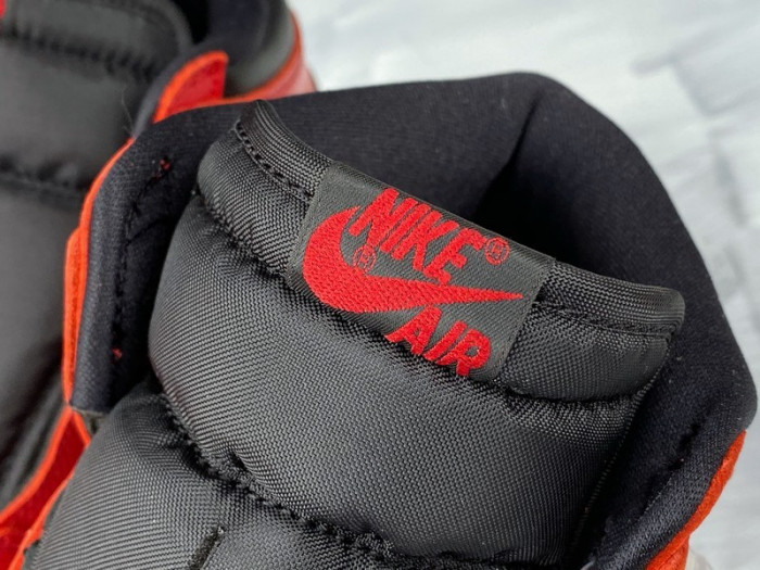 air jordan 1 retro high 85 varsity red  bq4422-600