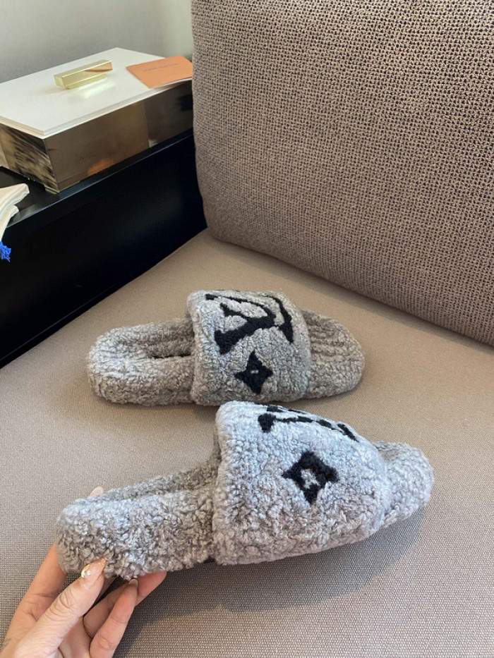 loui vuitto slippers