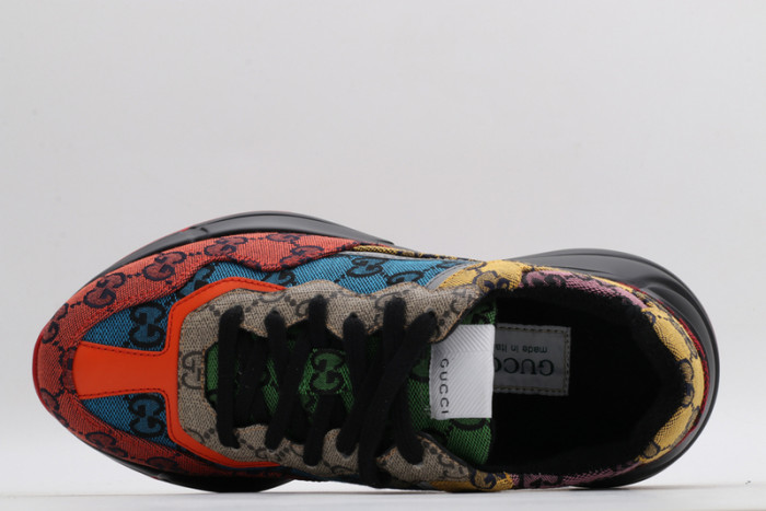 G*u*i sneaker