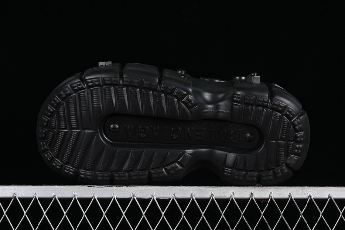 blcg sandals