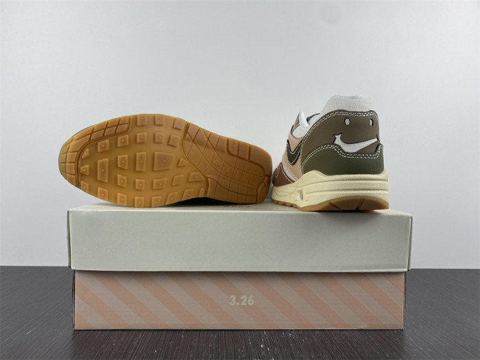 nike air max 1 premium wabi-sabi-dq8656-133
