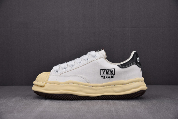 mihara yasuhiro  sneakers