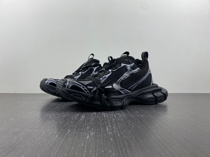 Ba*len*cia*ga -phantom sneakers